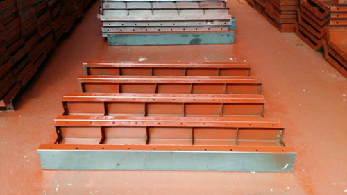 武汉钢模板生产厂家讲解等截面现浇�q�箋梁设计的计算要点